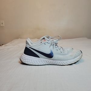 Nike Revolution Running Shoes